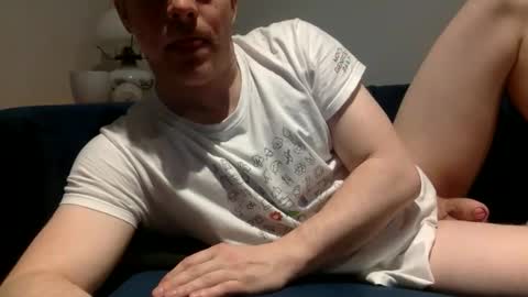 daveb709709709 online show from March 23, 2:17 am