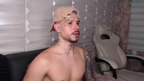 David col11 online show from November 7, 2:04 am