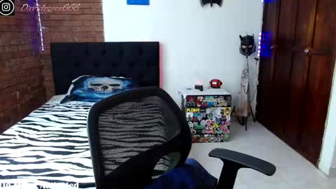   online show from November 21, 6:40 pm