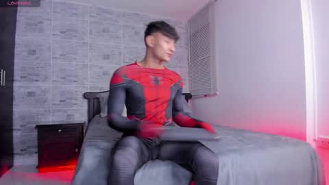 Snapshot of davisfirb chatting on October 31, 2:24 am davis online show from October 31, 2:24 am