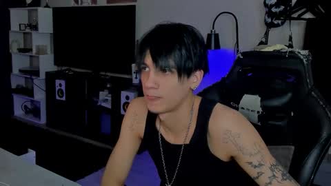 davis online show from February 3, 9:09 pm