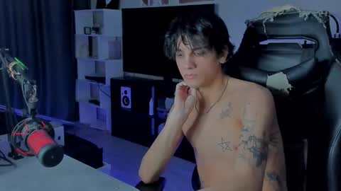 davis online show from December 3, 12:55 pm