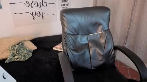 davoxer online show from January 11, 6:17 am