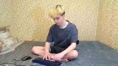 DayliLong online show from November 9, 7:29 pm