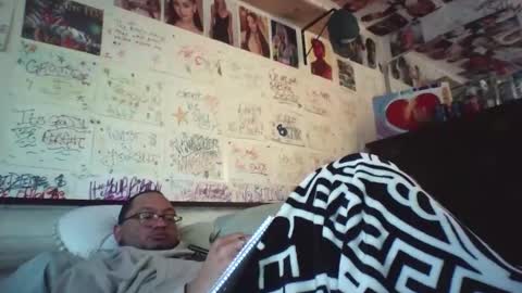 dbeamon92 online show from March 30, 3:35 pm