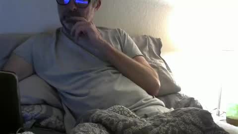 dealr9 online show from December 28, 5:33 am