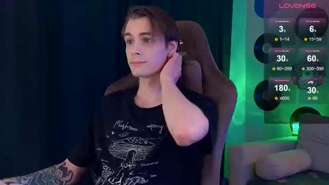 Samuel online show from March 17, 11:29 pm