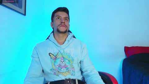 Santiago online show from March 3, 5:04 am