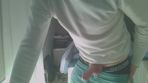 Snapshot of decoyponzi38838 chatting on October 18, 4:28 am decoyponzi38838 online show from October 18, 4:28 am