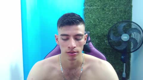 Snapshot of deiby_baby chatting on January 11, 9:25 pm DEIBY online show from January 11, 9:25 pm