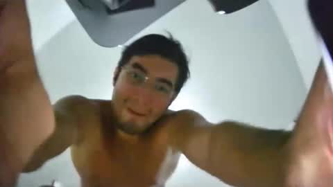 deividellobo online show from February 21, 5:13 am