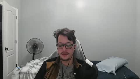 Delirium online show from March 2, 5:33 am