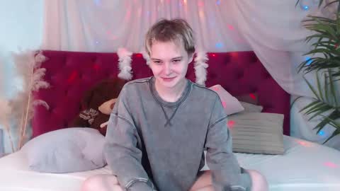 demianenglen online show from October 8, 9:41 pm