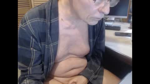 Den  Jet online show from April 19, 12:59 pm