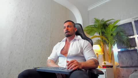 dennis_cox_ online show from January 2, 12:46 pm