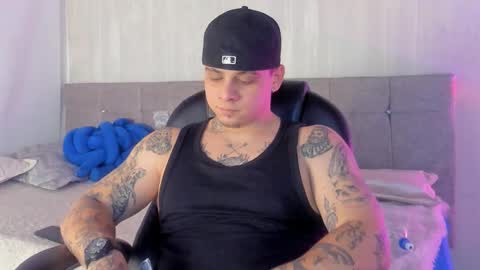 dennis munera online show from March 11, 11:44 am