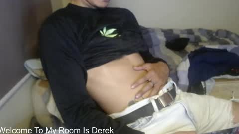 Derek online show from May 23, 7:36 am