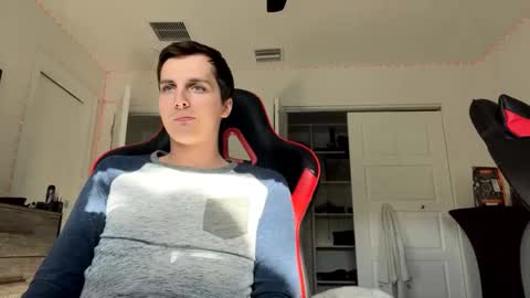 derekdings online show from December 13, 8:26 pm