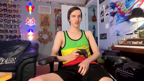 derekdings online show from December 20, 6:26 pm