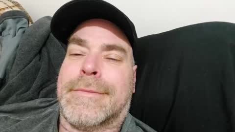 Snapshot of derf007 chatting on January 9, 7:40 pm derf007 online show from January 9, 7:40 pm