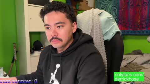 Derrick Hose online show from January 30, 12:39 am