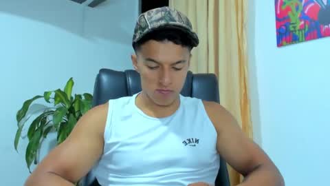 derryadams online show from November 18, 12:58 am