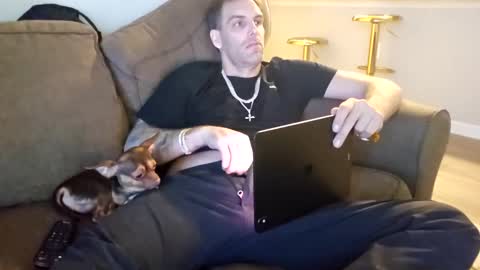 Tall and Handsome online show from December 22, 6:04 pm