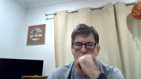 Desmon1958 online show from February 1, 8:40 pm