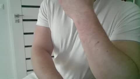 devilguard993 online show from March 5, 11:39 am