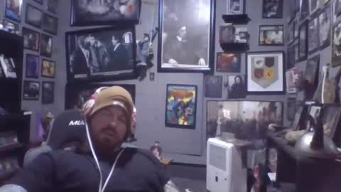 deweycoxx online show from April 8, 7:00 pm