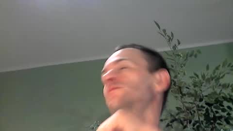 dezibel83 online show from December 4, 11:35 pm