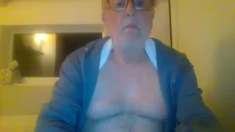 dial76 online show from March 8, 4:41 am