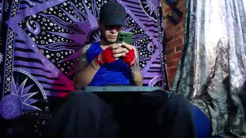 DICAPRIO online show from February 25, 7:26 pm