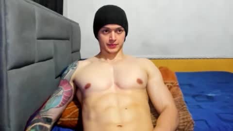 jhon online show from February 4, 11:55 pm