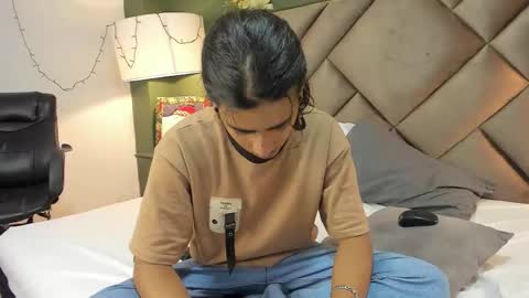 dickie_dicking online show from December 16, 10:50 pm