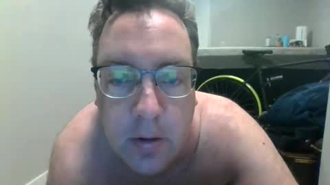 Snapshot of didgeman1984 chatting on February 21, 5:42 pm Didgeman online show from February 21, 5:42 pm