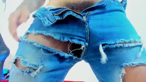 Diego online show from October 22, 1:48 pm