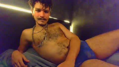 diemond_latinx98 online show from February 18, 5:38 am