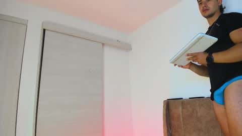 Dilan Coy online show from December 20, 11:01 pm