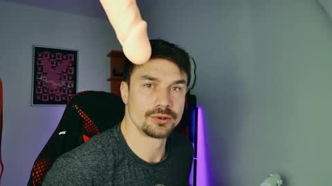 Dario Dolce online show from February 18, 10:05 am