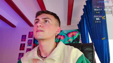 Julian Independent Model online show from February 6, 10:43 pm