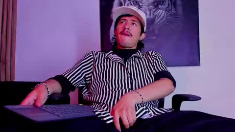 Dimitri online show from September 8, 7:02 pm