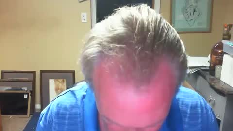 DirtkPitt Fun guy working online show from October 19, 2:31 pm