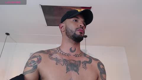 Snapshot of dirtybhot chatting on December 14, 2:12 am I just want to be happy online show from December 14, 2:12 am