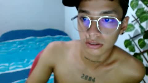 dirtyslimlatin online show from February 20, 11:06 pm