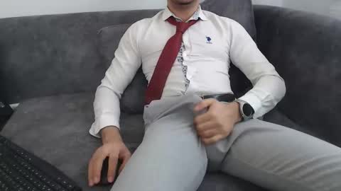 dirtyybooyy77 online show from April 1, 10:39 am