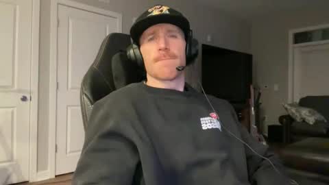 JustinDulgeXXX online show from February 24, 5:52 am