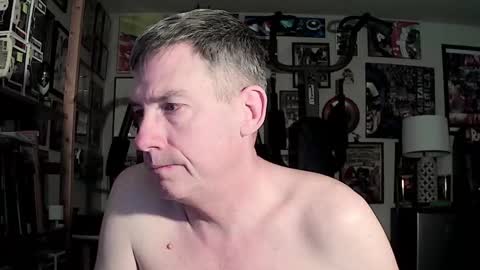 Snapshot of dix_handley_50 chatting on December 7, 1:07 pm dix_handley_50 online show from December 7, 1:07 pm