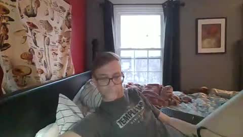 Snapshot of dixhexus chatting on January 19, 1:01 pm Chris Williams online show from January 19, 1:01 pm