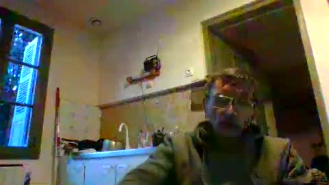 domi94300 online show from November 30, 3:58 pm